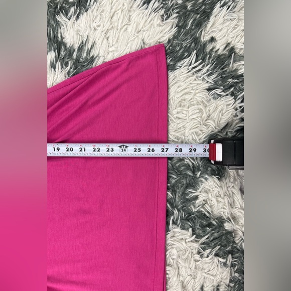 Athleta Women's Pink Air Out Cinch Tank Size Medium - Picture 4 of 9